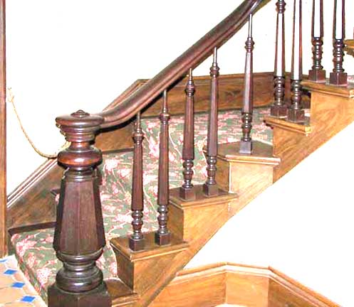 Antique 1800's Wooden Walnut BALUSTERS Stair Railing TRIM Turned Spindles ORNATE 