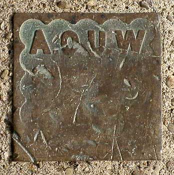 aouw.jpg